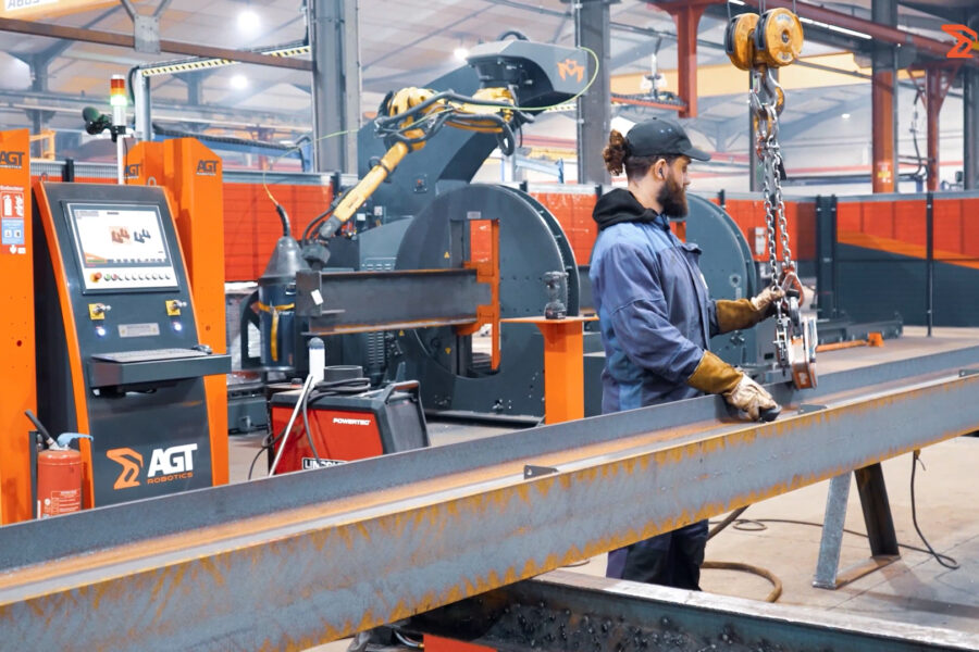 BeamMaster and operator working together